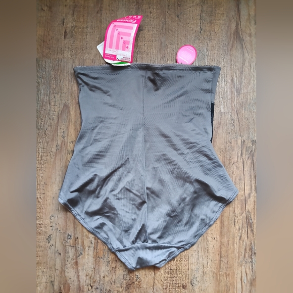 Maidenform Gray Shapewear with Black Lace Size L - Picture 2 of 5